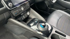 Nissan LEAF 110kW N-Connecta 39kWh 5dr Auto Electric Hatchback